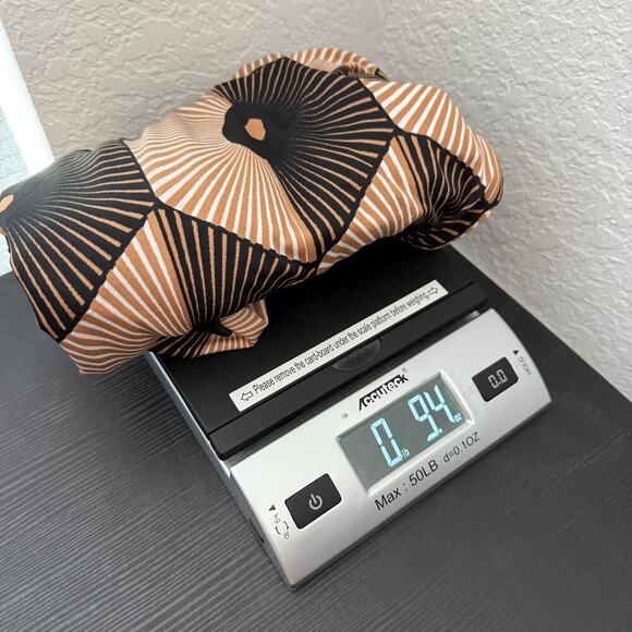 Emily Rose Black & Beige Retro Geometric Layered Blouse with Necklace Size Small - Picture 9 of 9